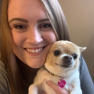 Meet your Posher, Whitney